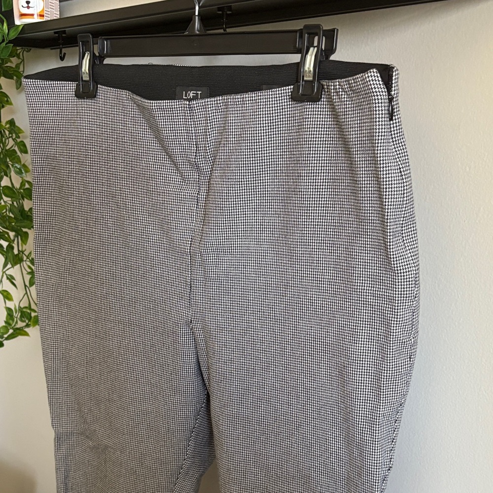 LOFT Women’s Houndstooth  Ankle Pants